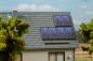 Preview: Auhagen 11454 Einfamilienhaus mit Garage H0