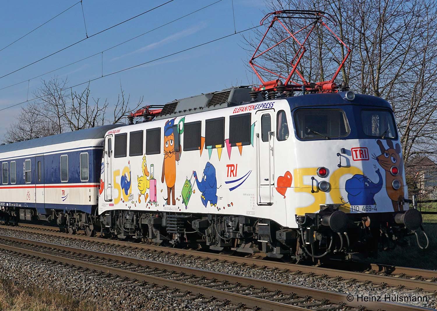 TRIX 22611 E-Lok BR 110.3 Elefantenexpress