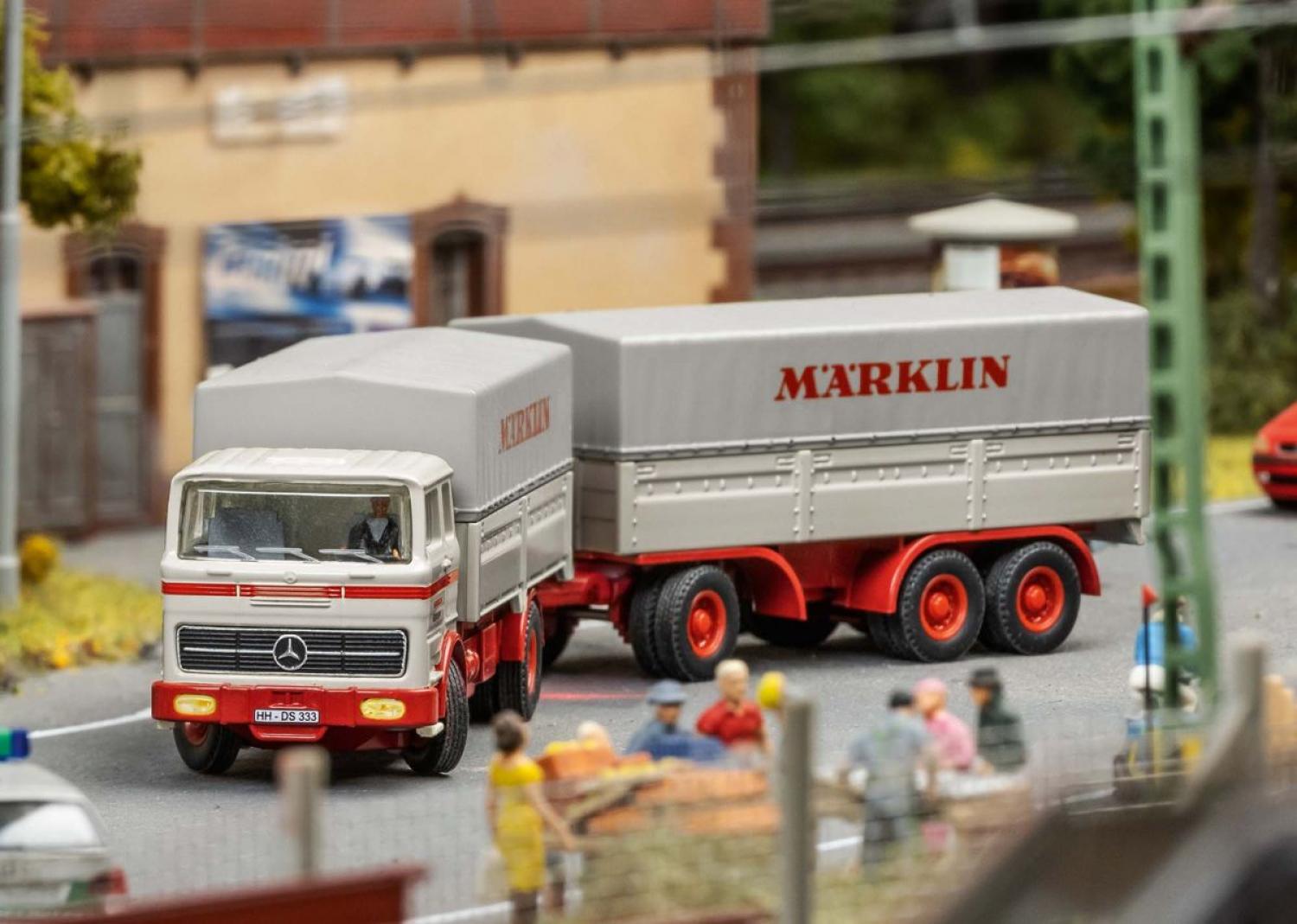 Märklin 47412 RoLa m.Märklin-LKW (RC)