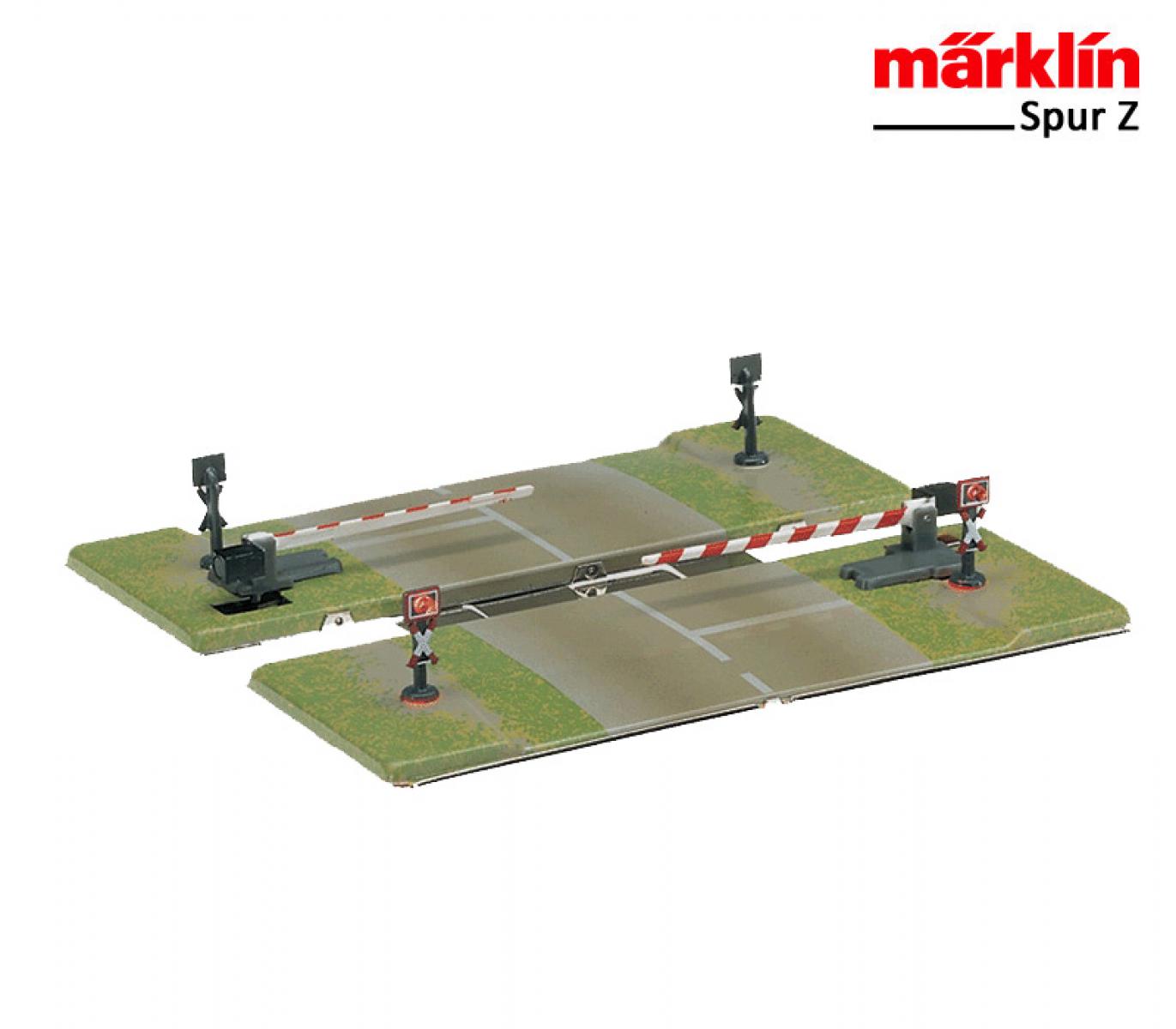 Märklin Z 8992 Bahnübergang m.Halbschranke