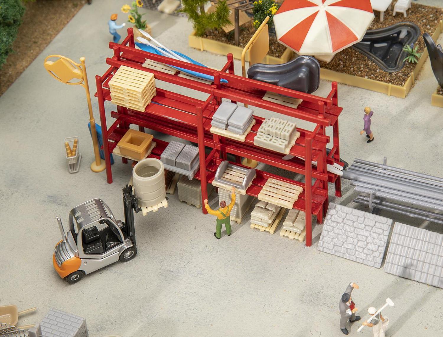 Faller 180351 H0 Inneneinrichtungs-Set "Baumarkt"