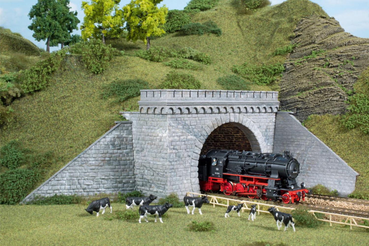 Auhagen 11343 Tunnelportale zweigleisig H0