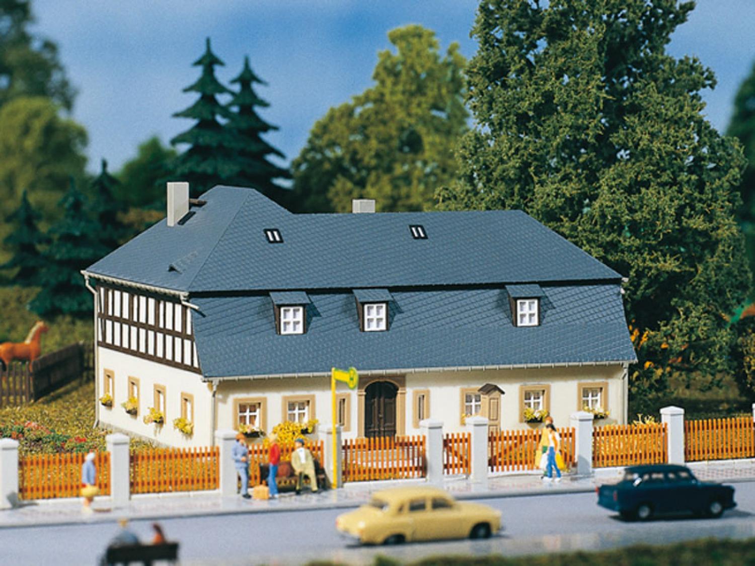 Auhagen 11385 Wohnhaus Mühlenweg 1  H0