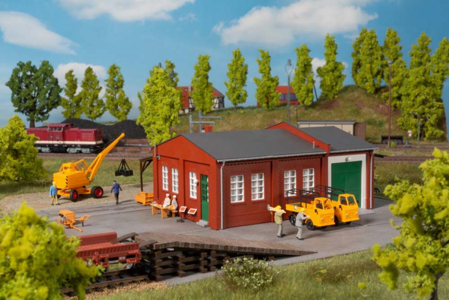 Auhagen 11462 Bahnmeisterei mit Rampe H0