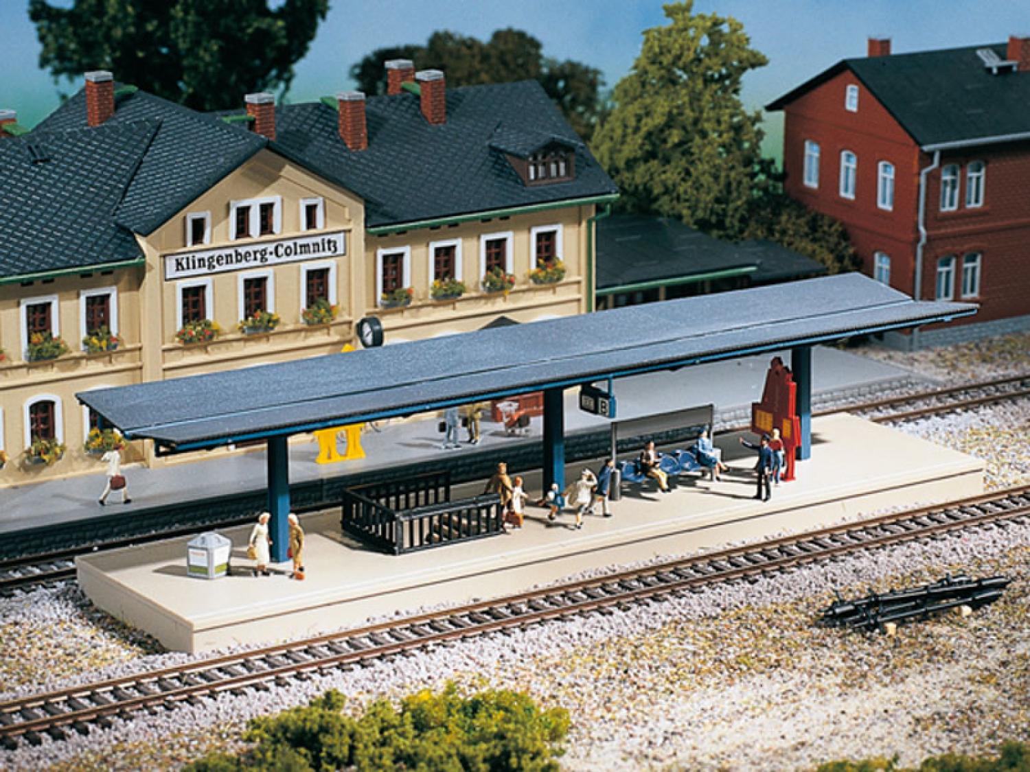 Auhagen 13312 Bahnsteig  TT