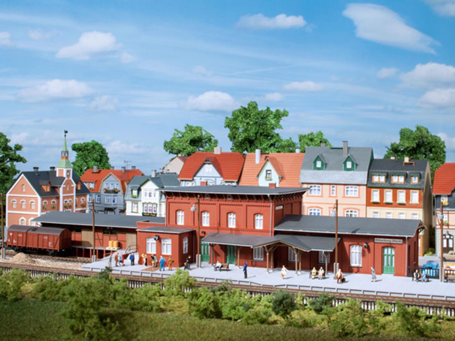 Auhagen 13328 Bahnhof Wittenburg  TT