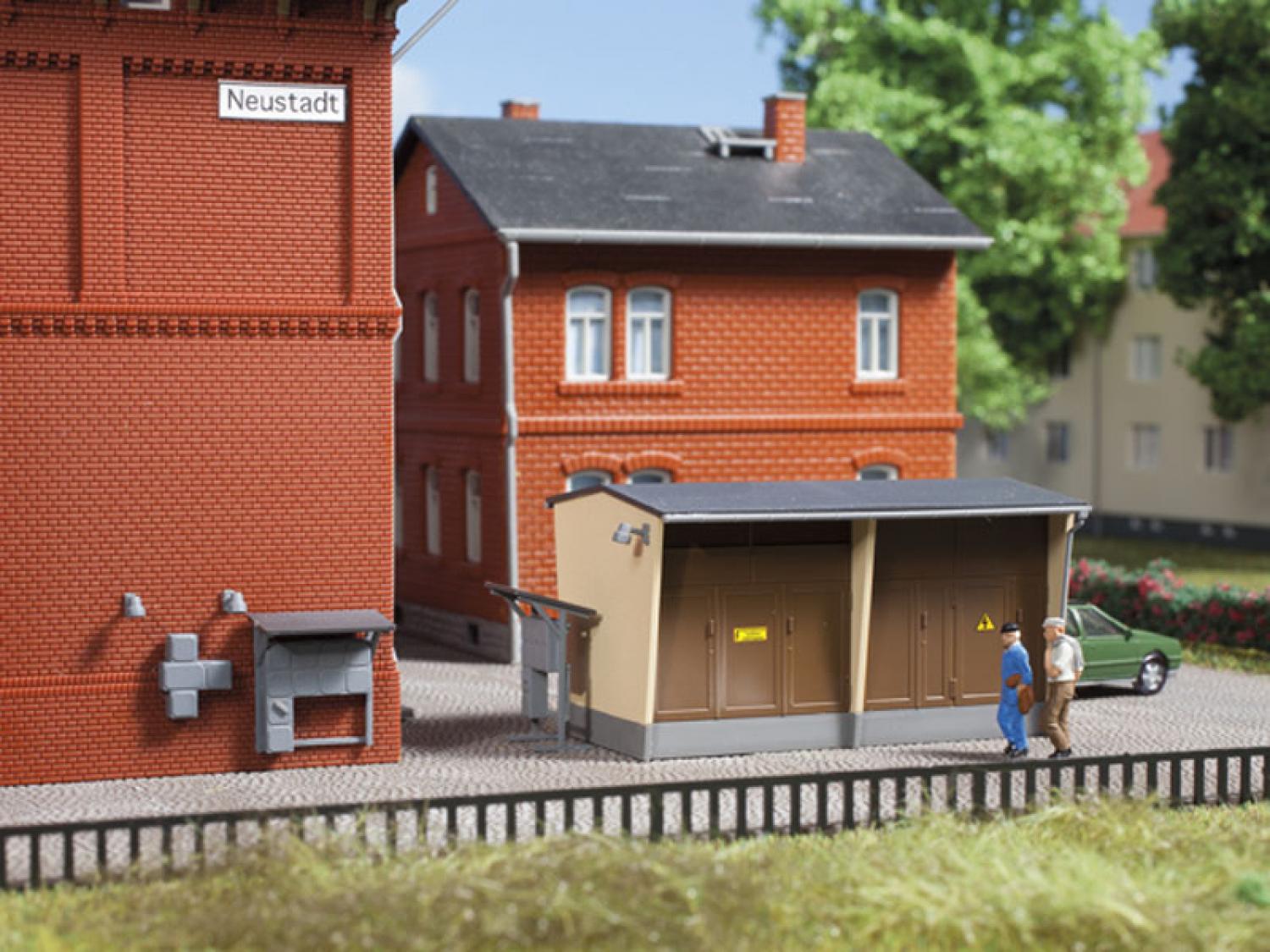 Auhagen 13338 Trafostation mit Zubehör TT