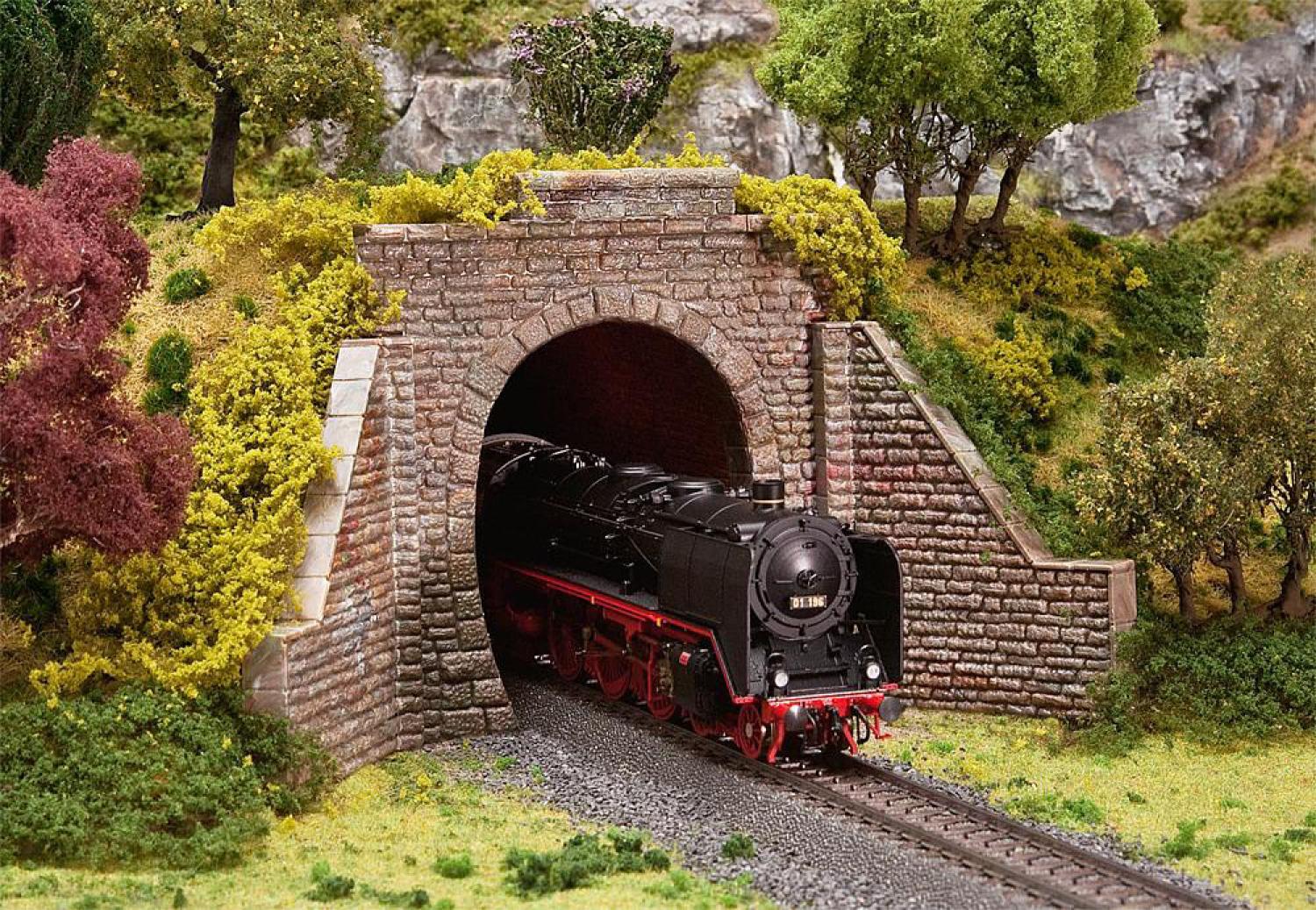 Faller 120559 Tunnelportal für Dampf- und Oberleitung