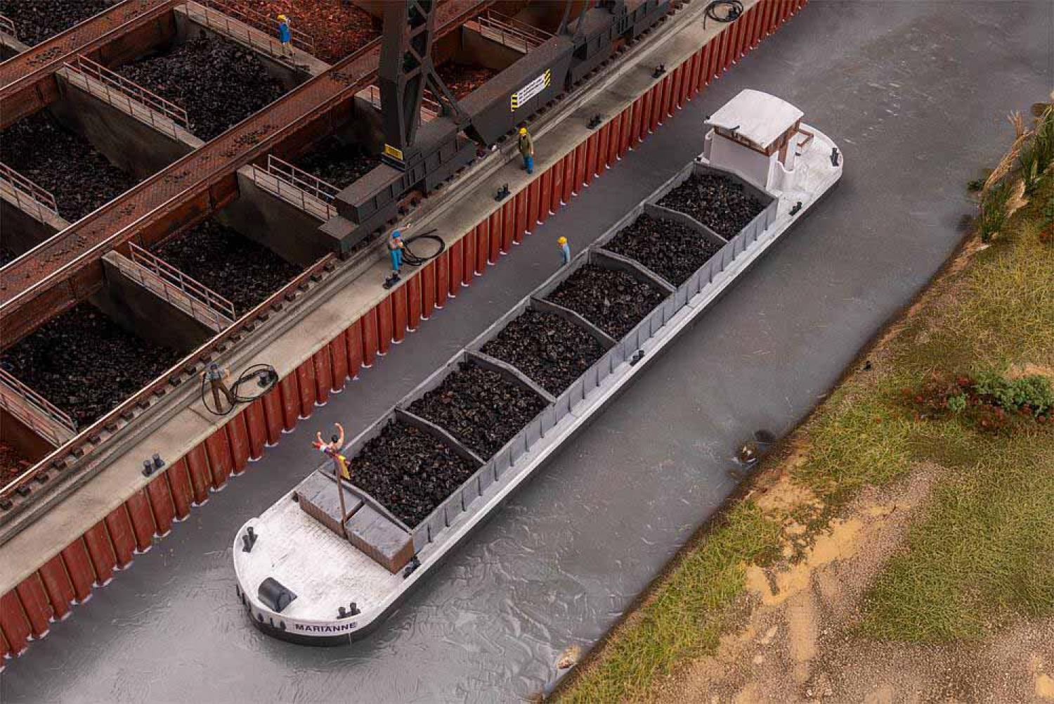 Faller 131018 Flussfrachter