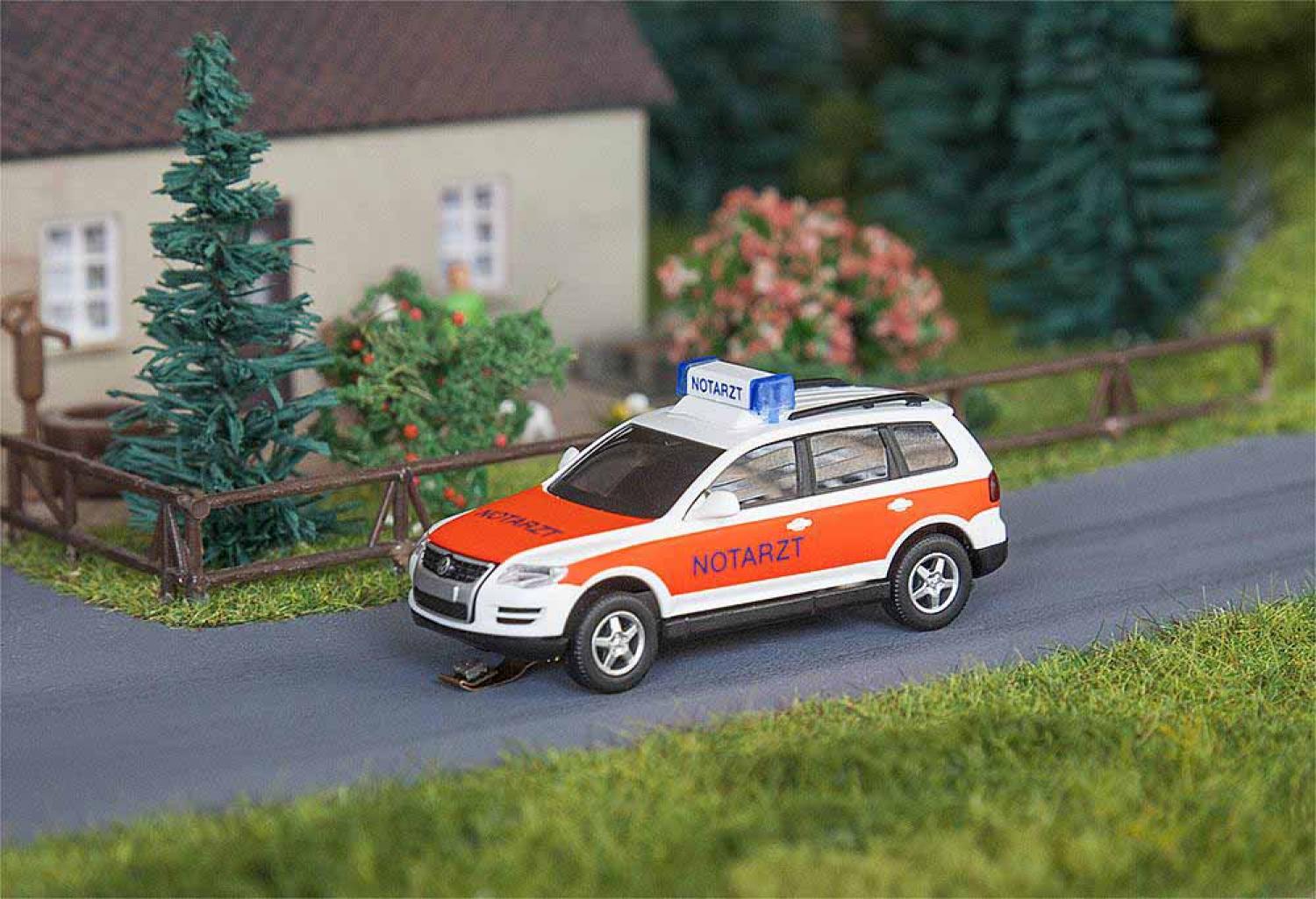 Faller 161559 VW Touareg Notarzt (WIKING)