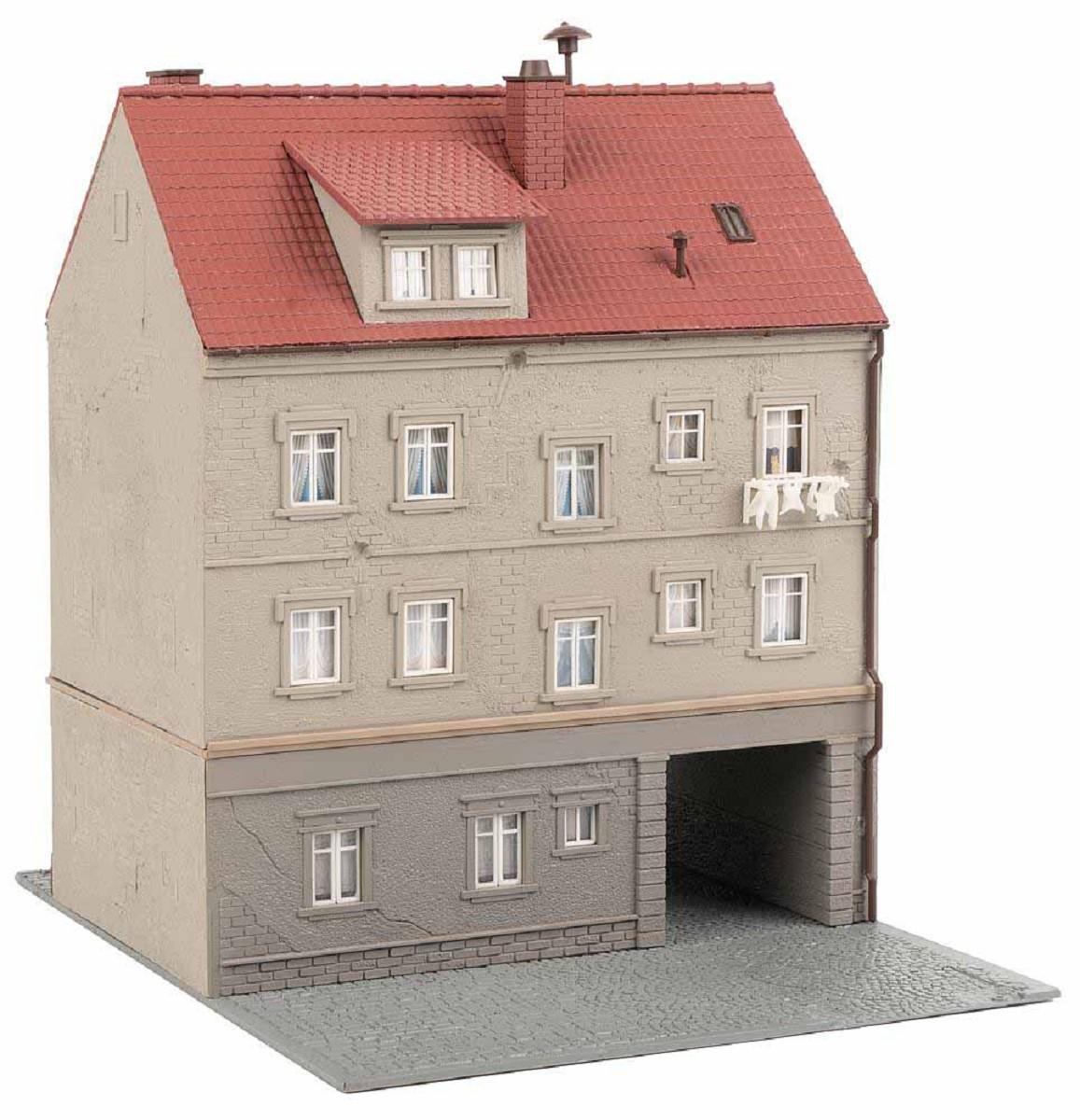 FALLER 191786 (H0) Stadthaus mit Sattlerei