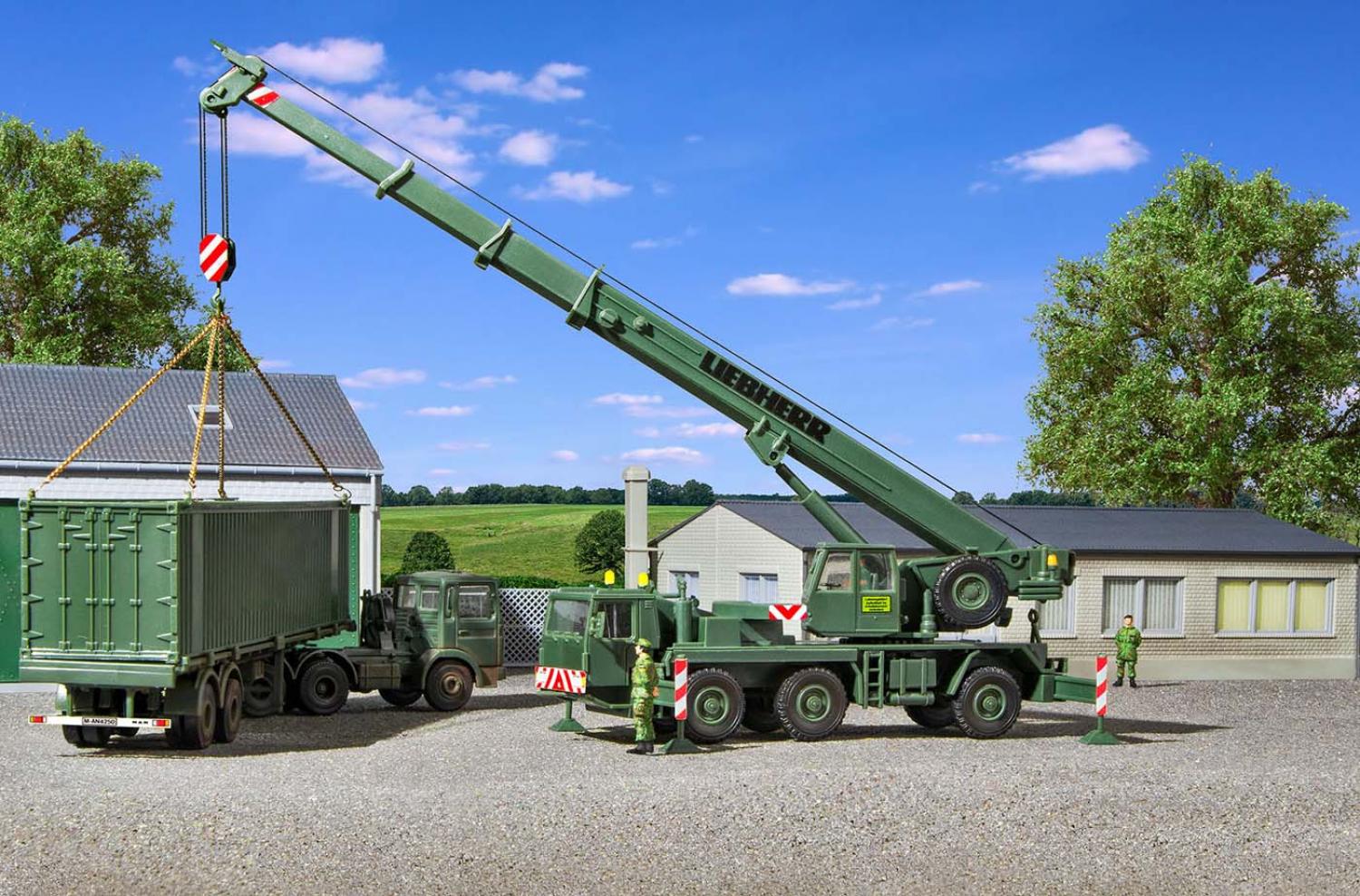 Kibri 18043 H0 Bundeswehr LIEBHERR Mobilkran