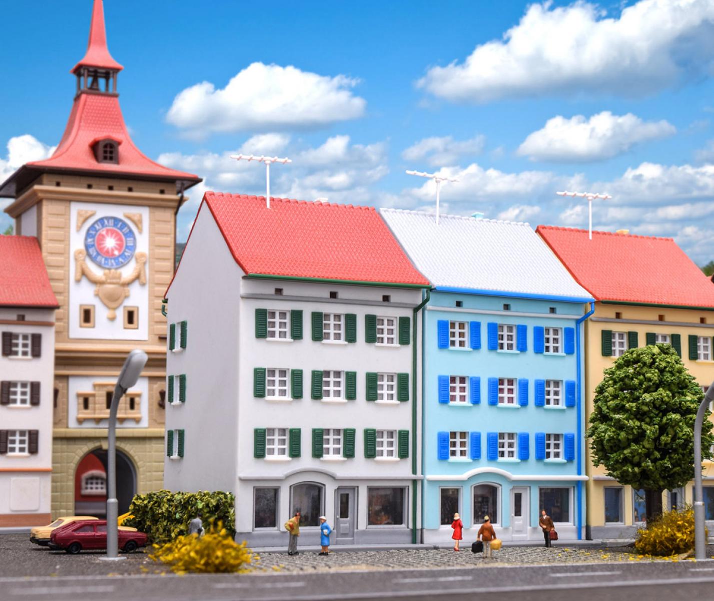 Kibri 36841 Z Stadthaus mit Laden 2 Stk