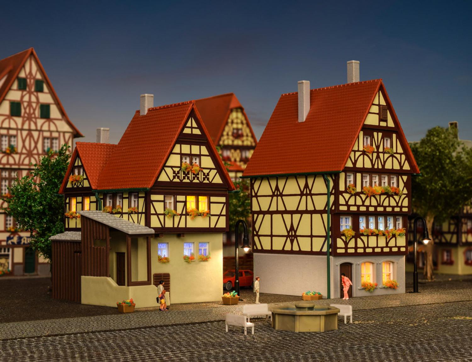 Kibri 37100 N Fachwerkh.u.Torhaus