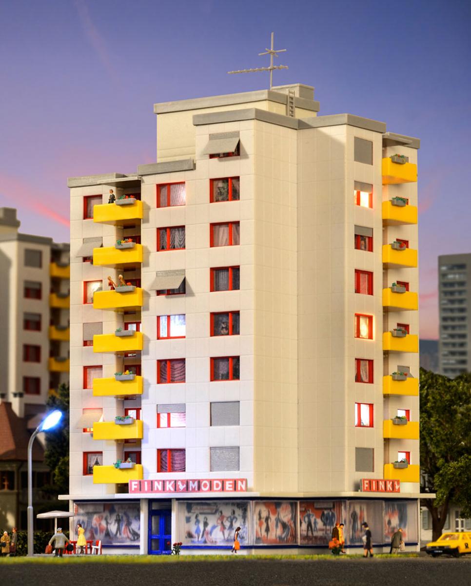 Kibri 37120 N Hochhaus mit Ladengeschäft