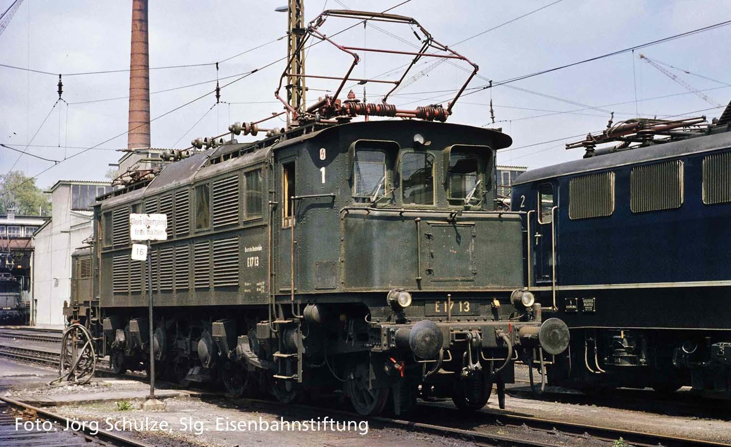 PIKO 51496 ~E-Lok  E 17 DB III (AC/mfx/Sound)