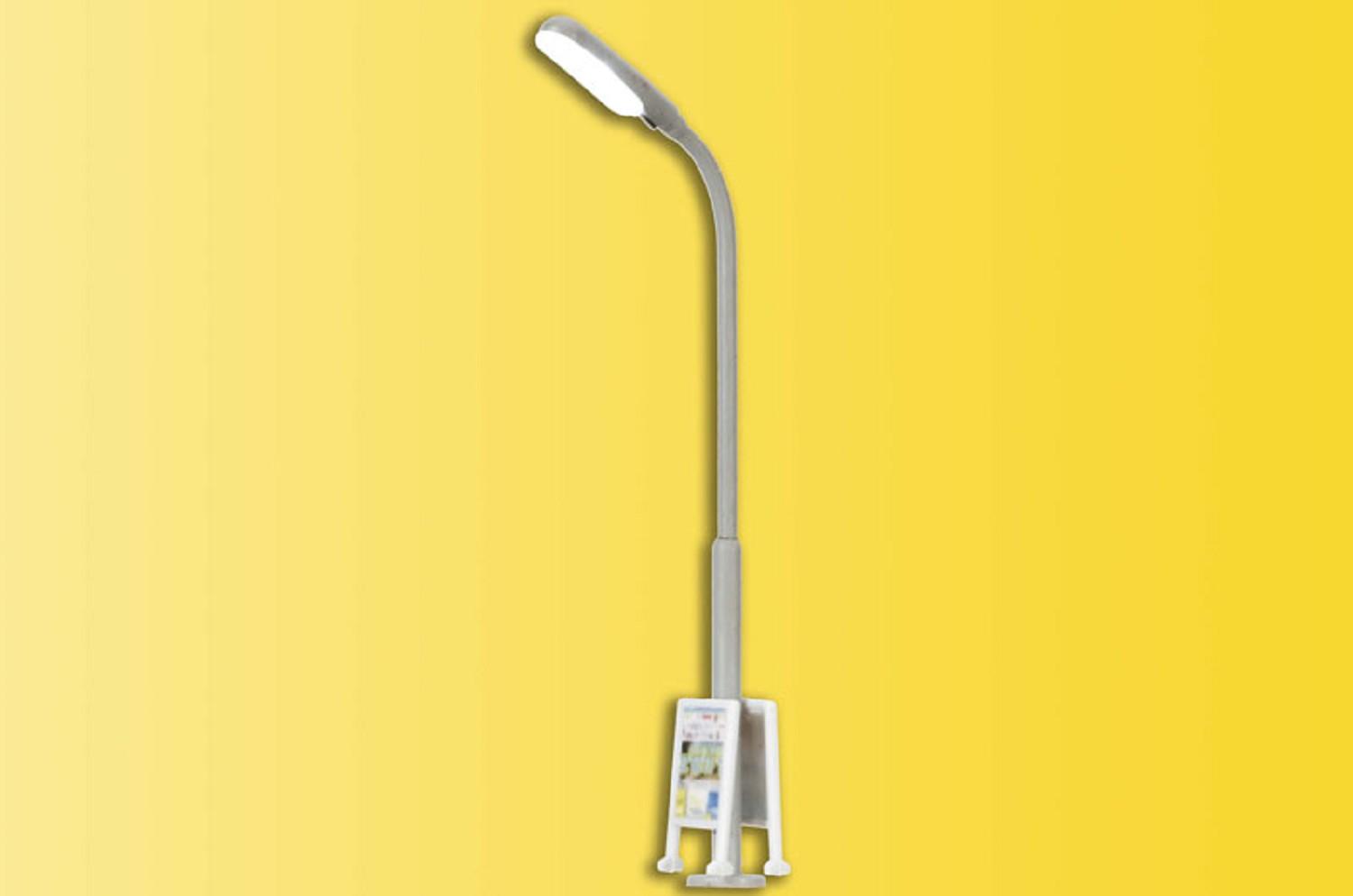 Viessmann 6485 N Peitschenleuchte mit Werbes