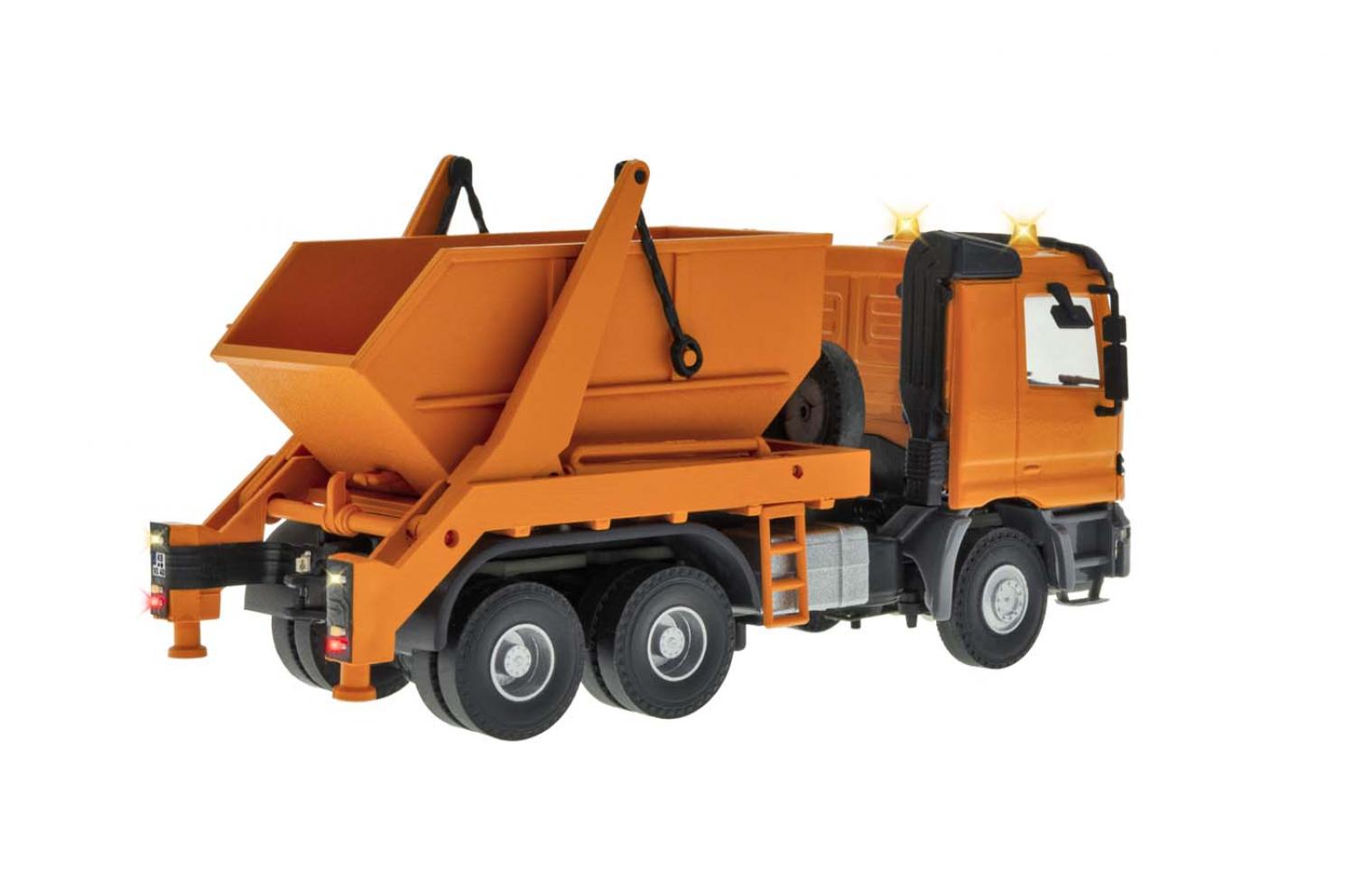 Viessmann 8040 H0 MB Actros Absetzkipper