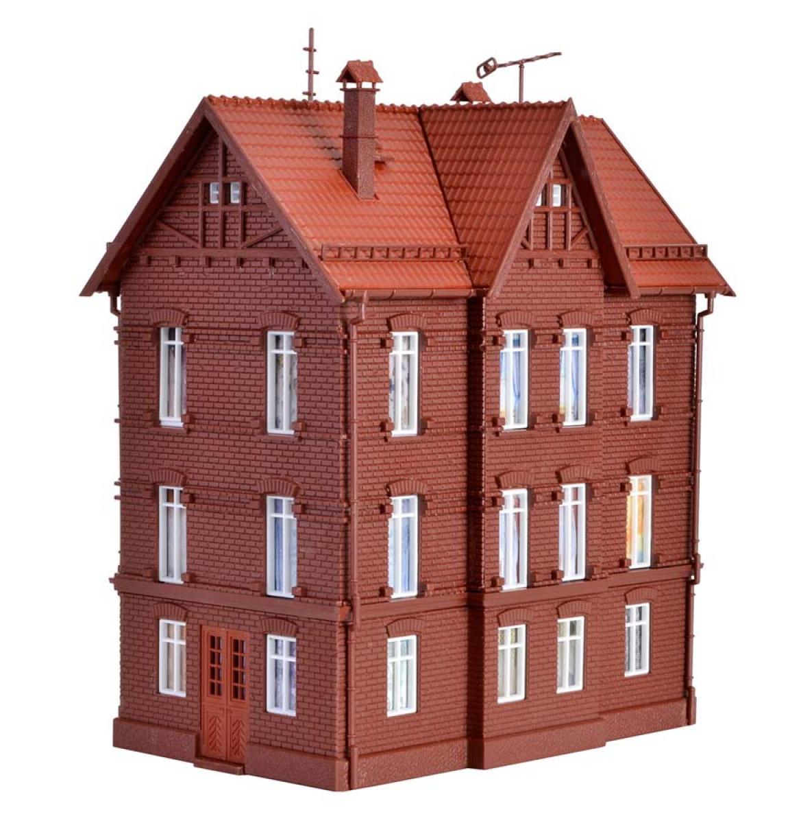 Vollmer 43806 H0 Eisenbahner-Haus m. First