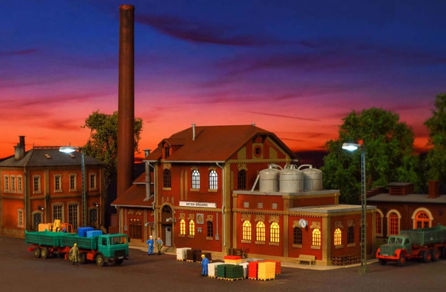 Vollmer 45609 H0 Brauerei mit Inneneinr.