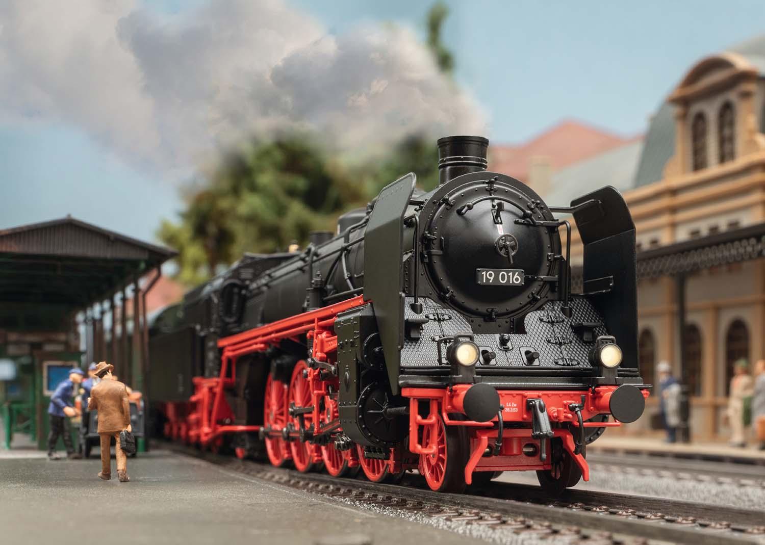 Märklin 38190 Dampflok 19 016 (Sachsenstolz)
