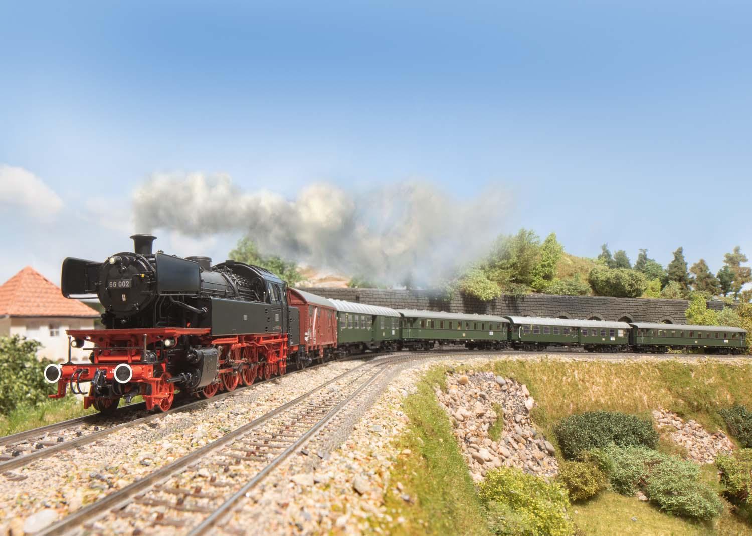 Märklin 39665 Dampflok 66 002 DB (Insider)