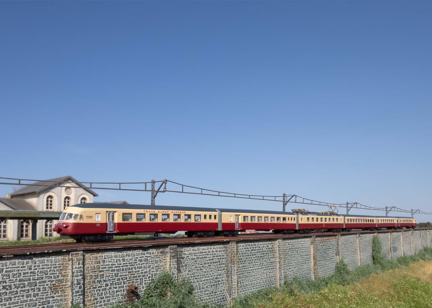 Märklin Z 88730 TEE Elektro-Triebzug Rae SBB