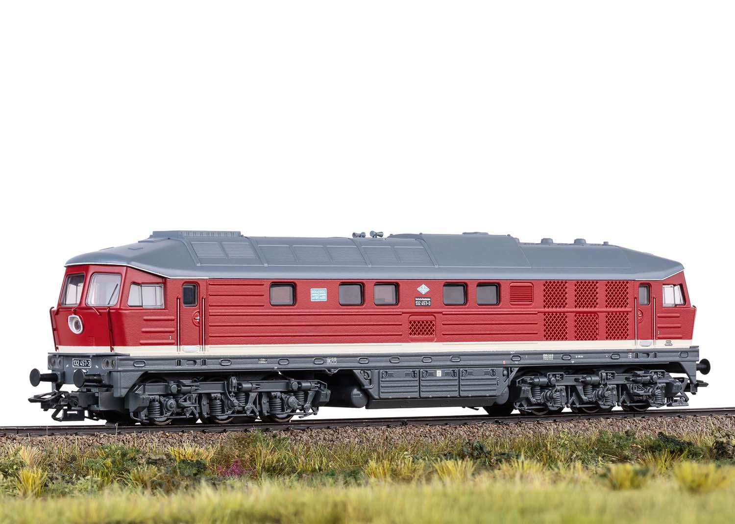 Märklin 36436 Diesellok BR 132 DR