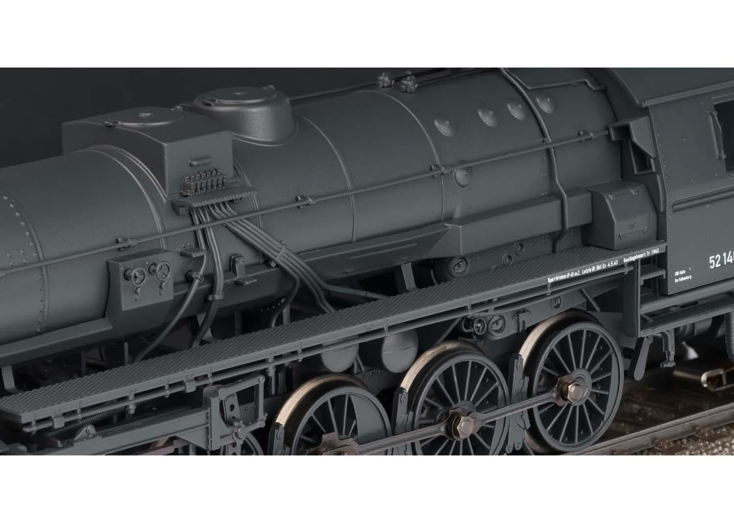Märklin 39532 H0 Güterzug-Dampflok BR 52 DR