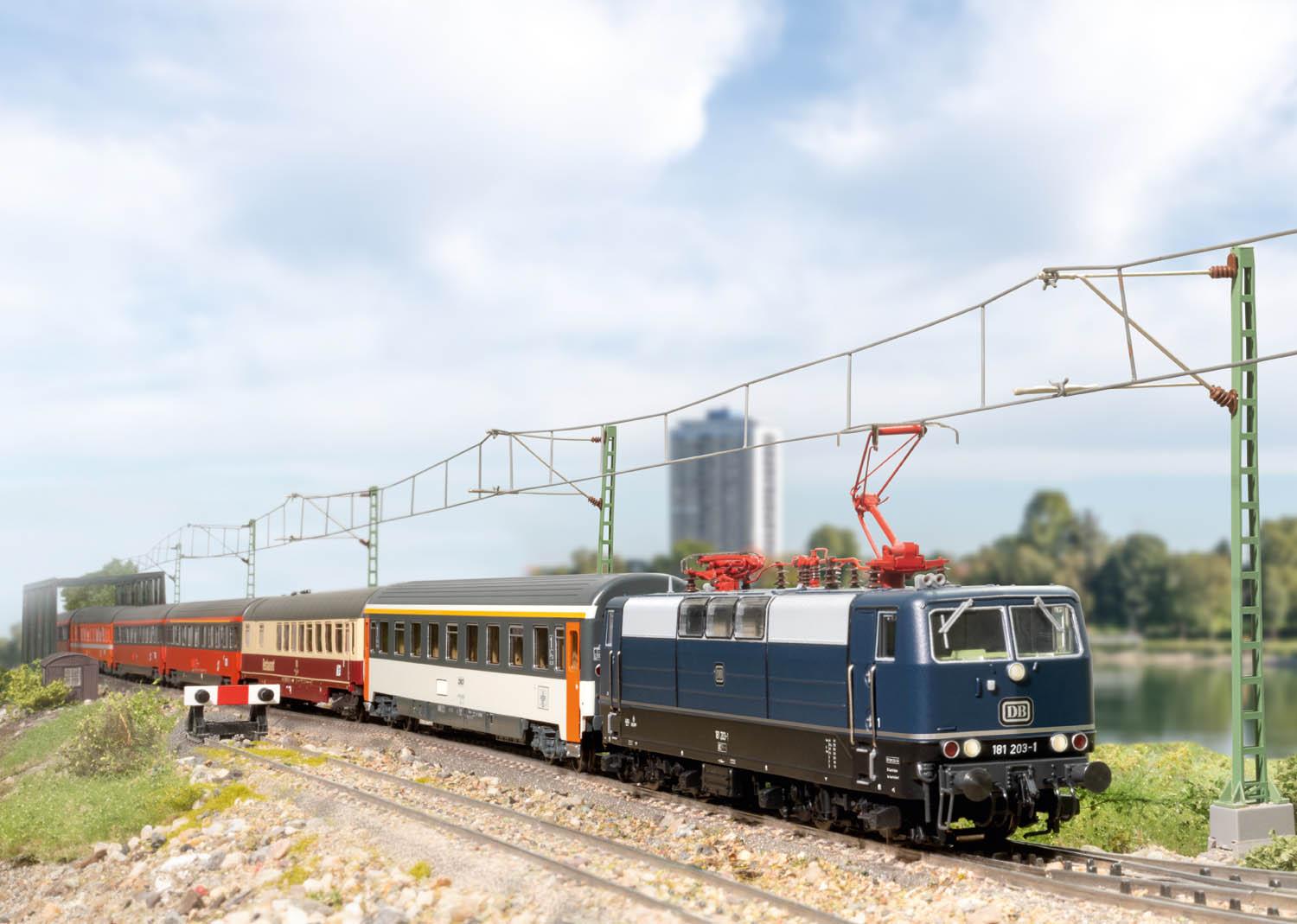 Trix H0 23110 Personenwagen-Set FD Mozart #1