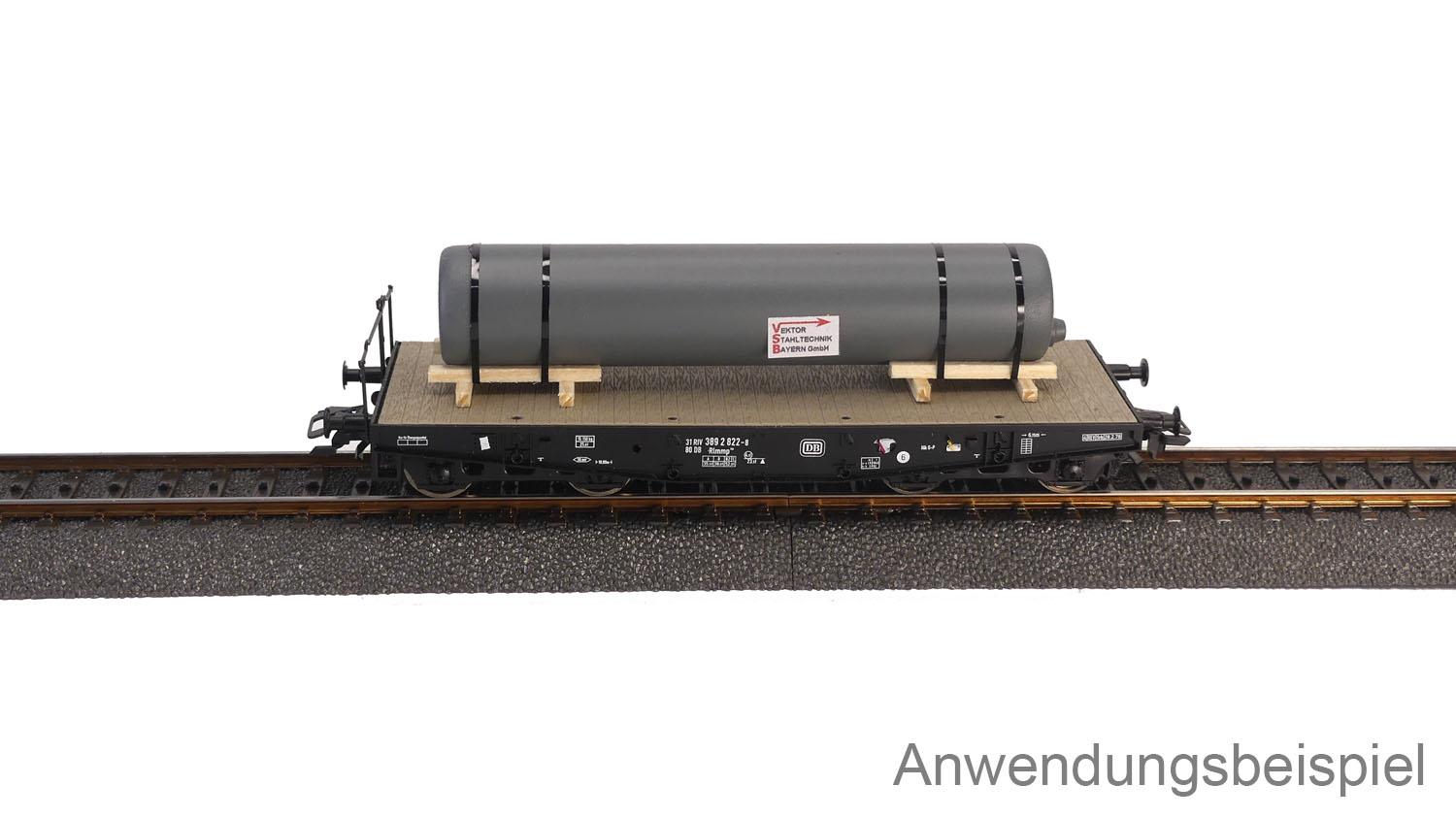 H03002 Tankbehälter auf Holzgestell (93x25)