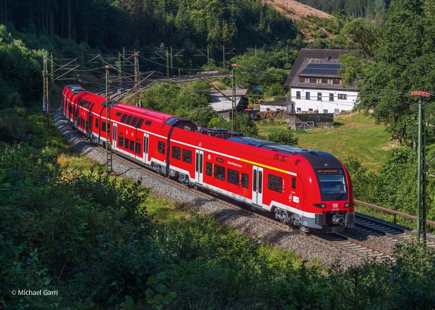 Trix 25462 E-Triebzug Desiro HC DB