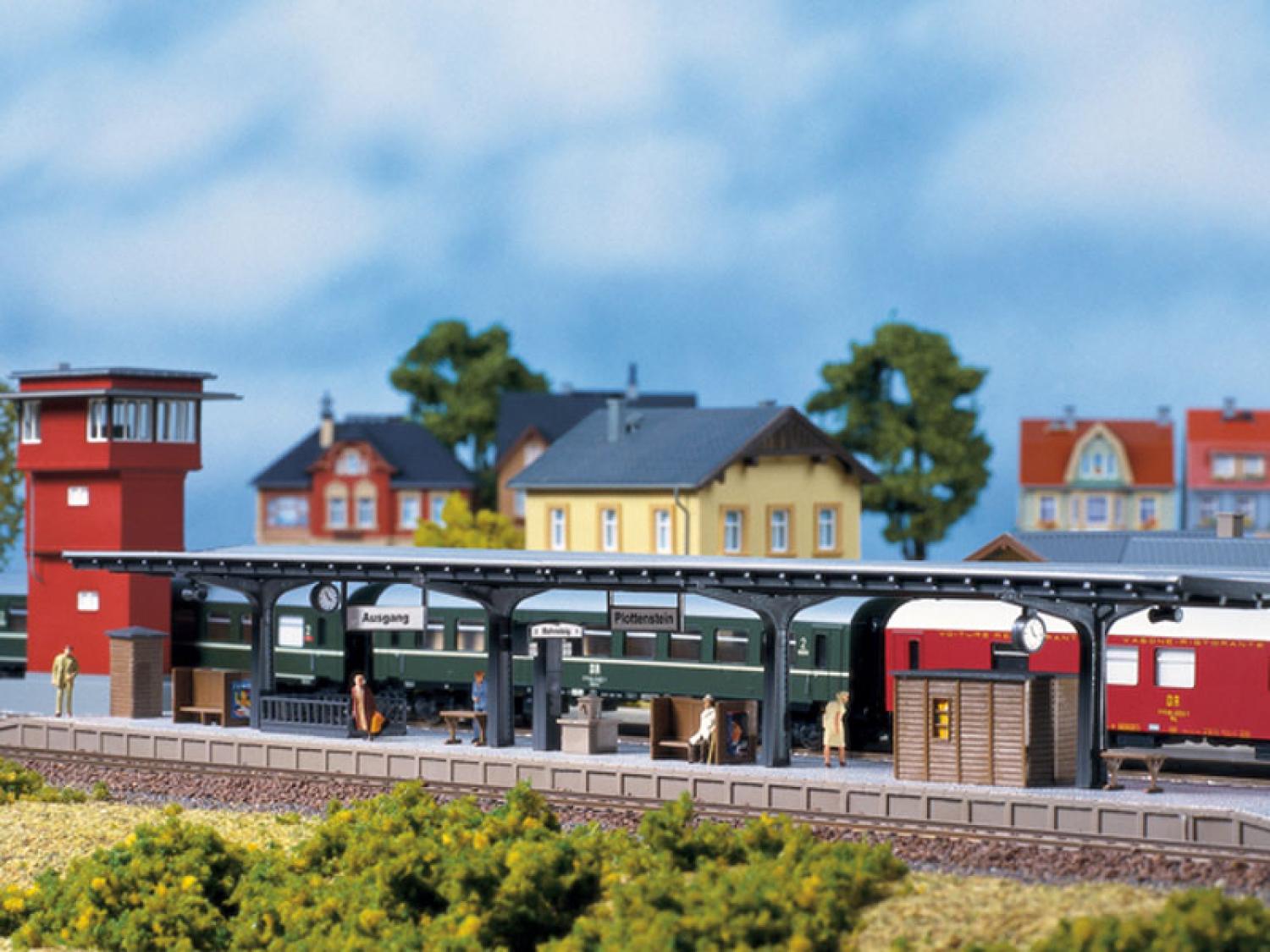 Auhagen 11376 H0 Bahnsteig