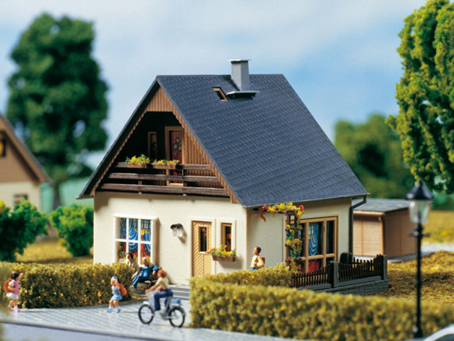 Auhagen 11378 Haus Gabi  H0
