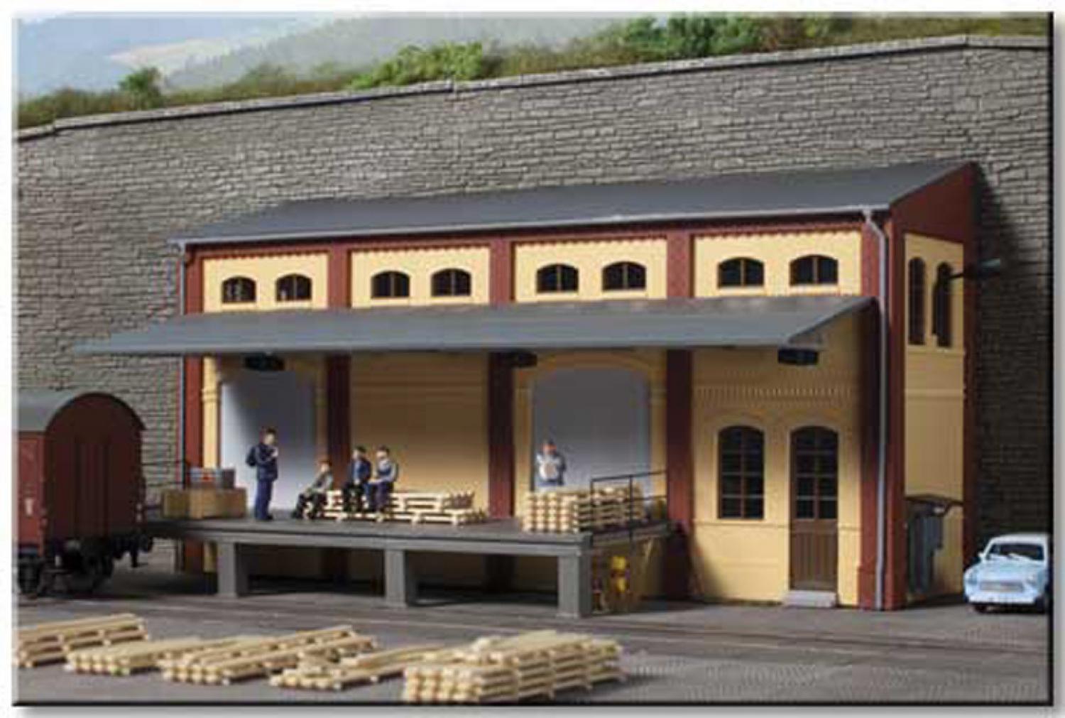 Auhagen 11436 Lagerhaus-Halbrelief H0