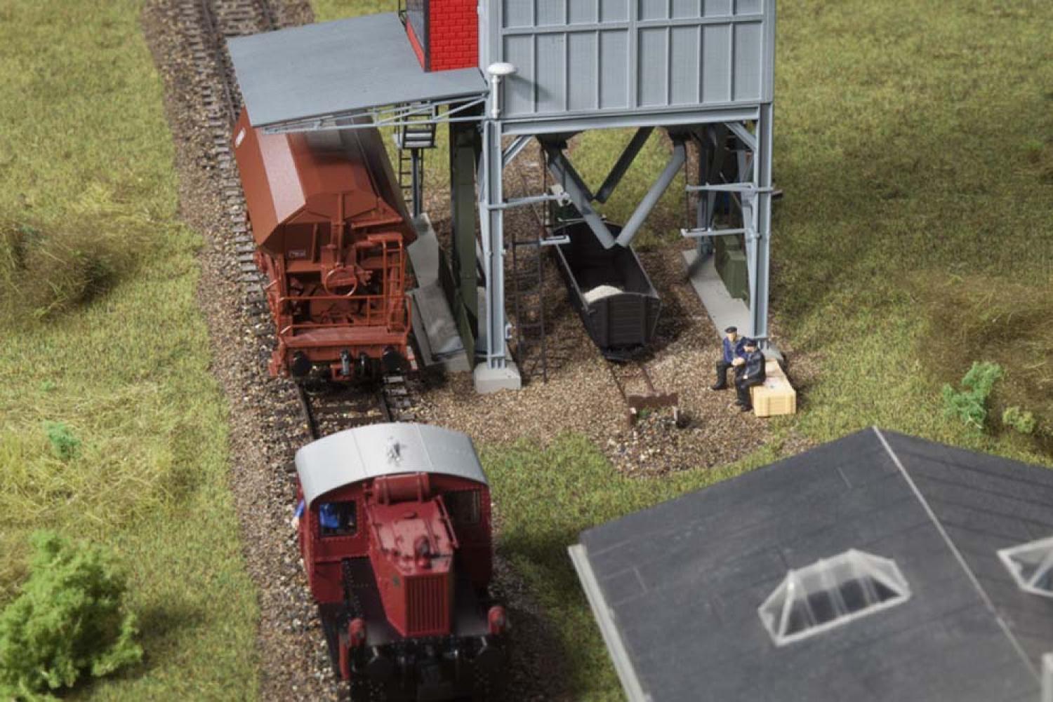 Auhagen 11446 Getreidespeicher H0