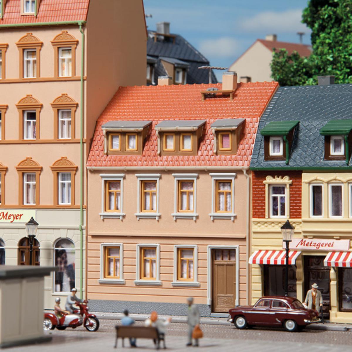 Auhagen 12251 Wohnhaus Nr. 2  H0/TT