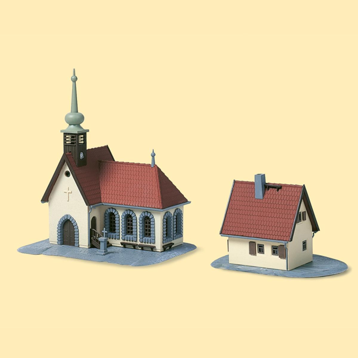 Auhagen 14461 Dorfkirche mit Pfarrhaus  N