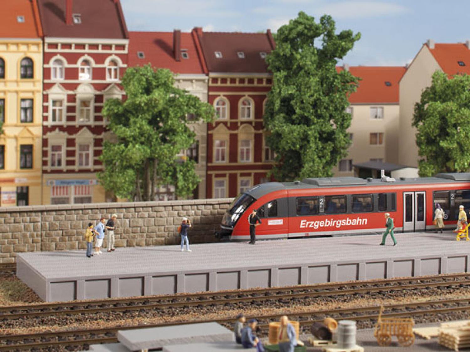 Auhagen 41634 Bahnsteig ohne Überdachung H0