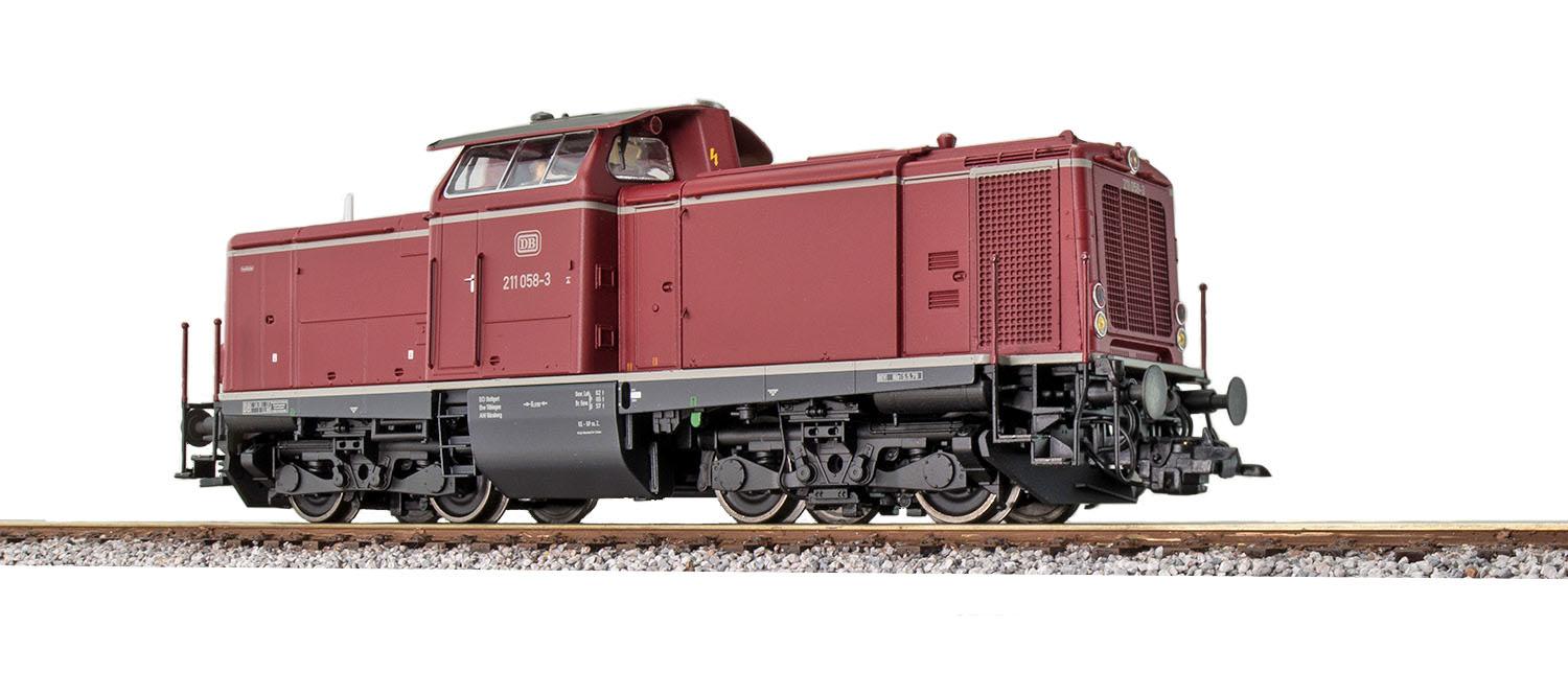 ESU 31572 Diesellok 211 DB Sound/Rauch/Kuppl.