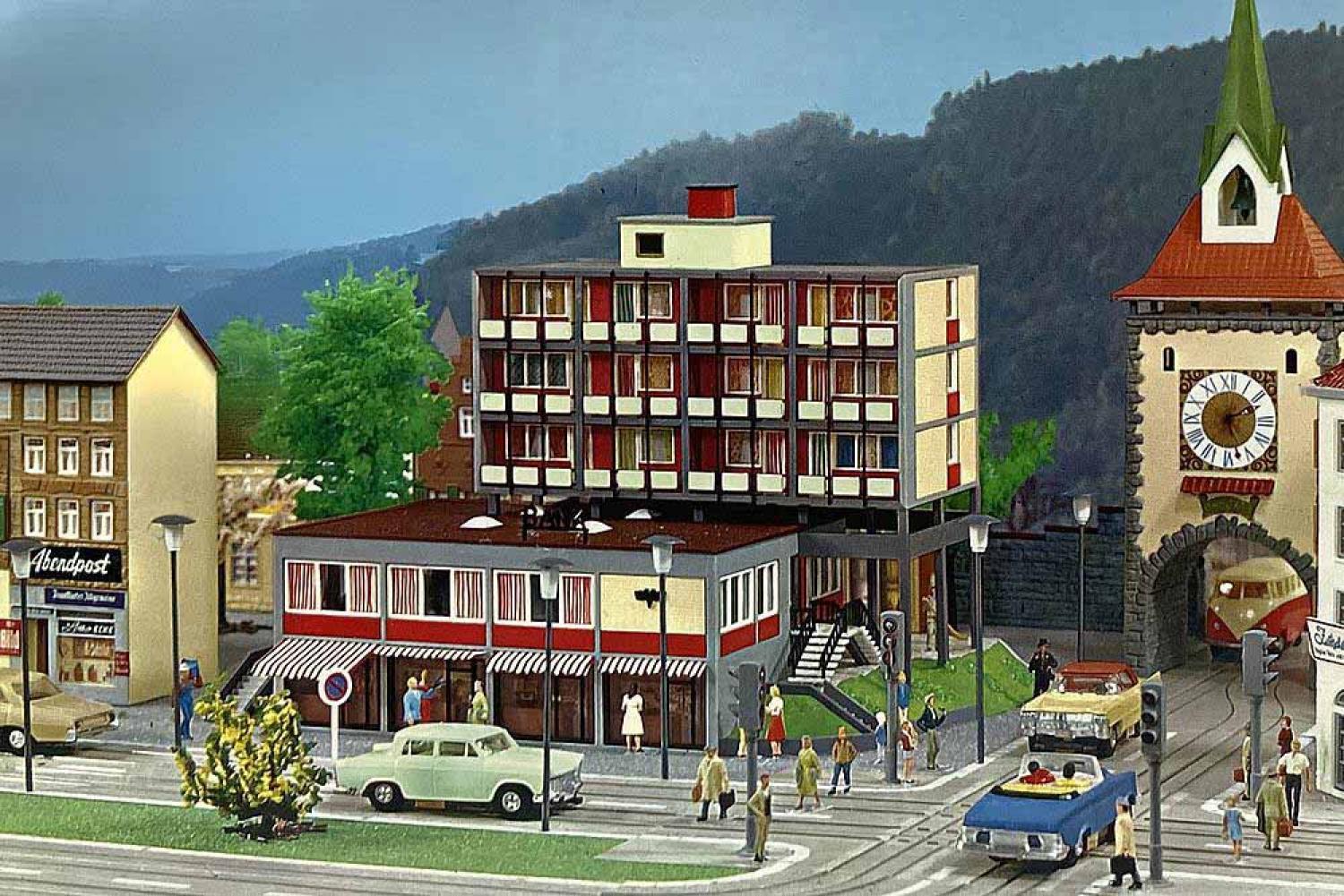 Faller 109928 B-928 Modernes Bankgebäude