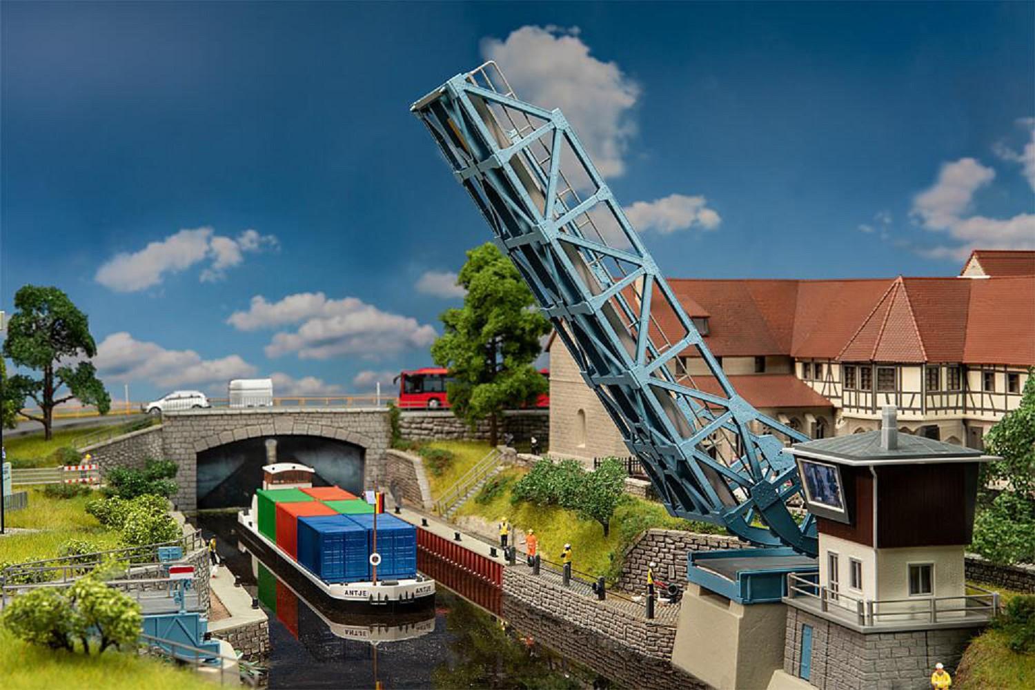 Faller 120506 H0 Klappbrücke mit Antrieb (AC)