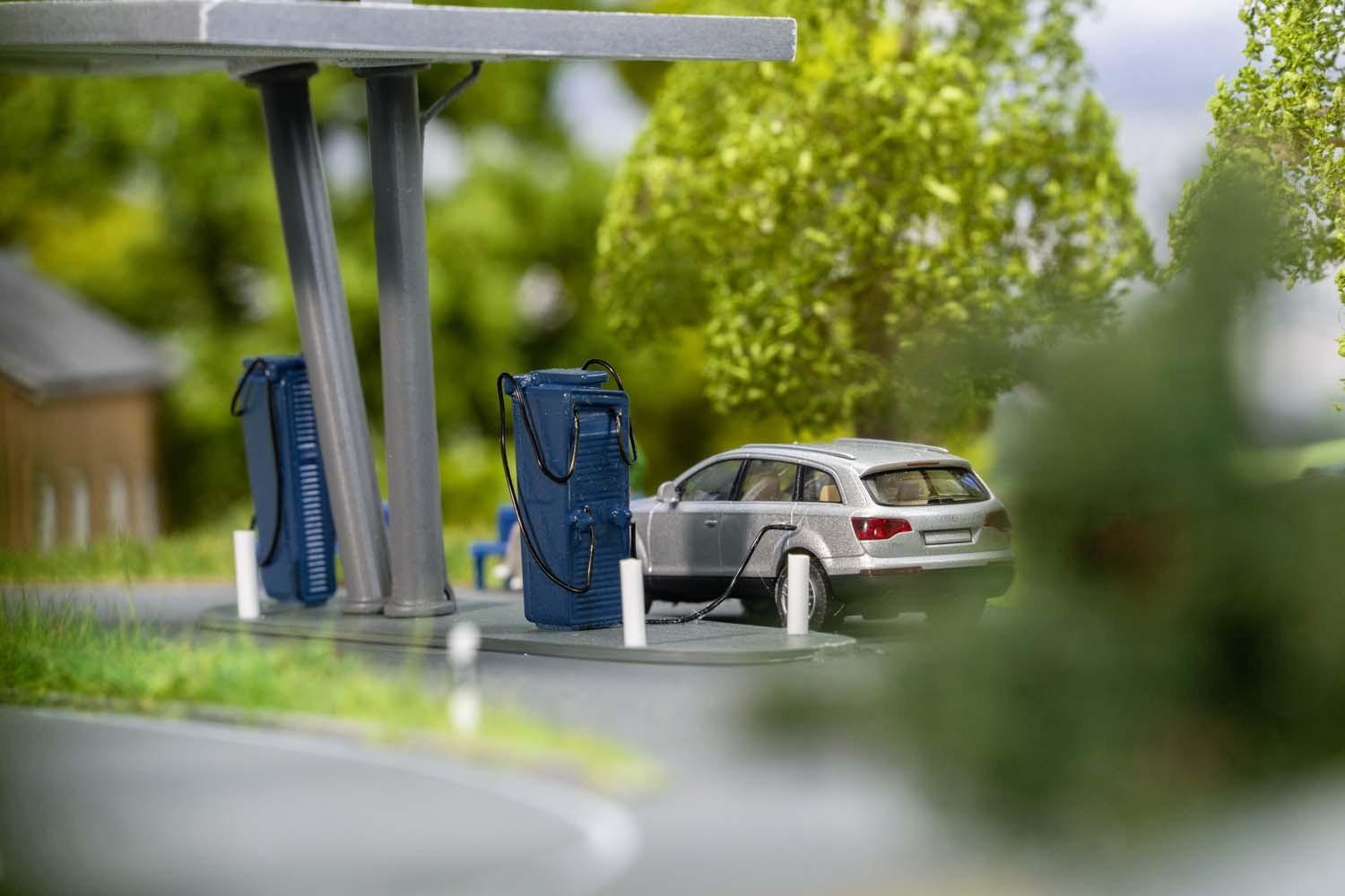 Faller 130153 H0 E-Tankstelle
