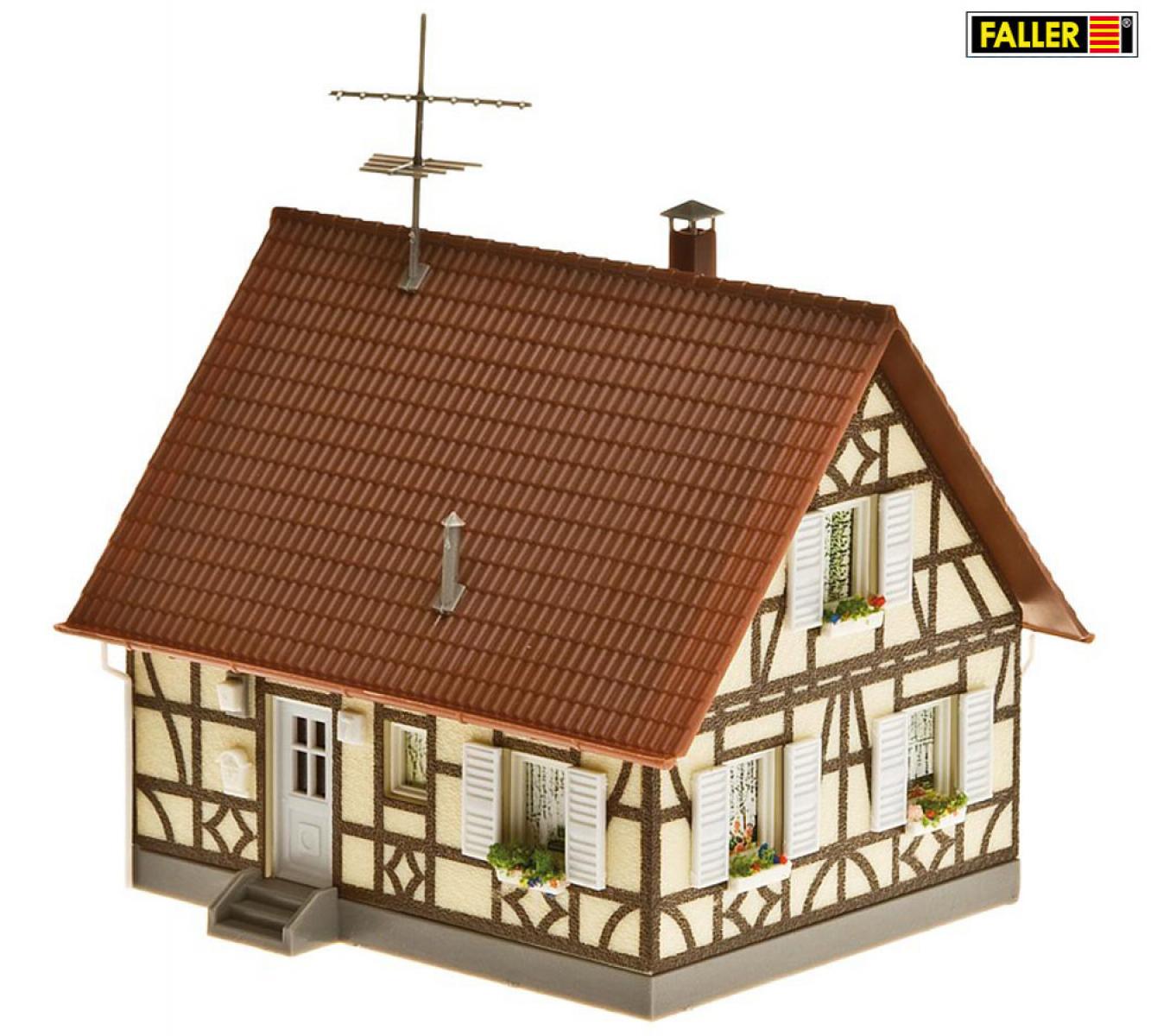 Faller 130221 Einfamilienhaus mit Fachwerk