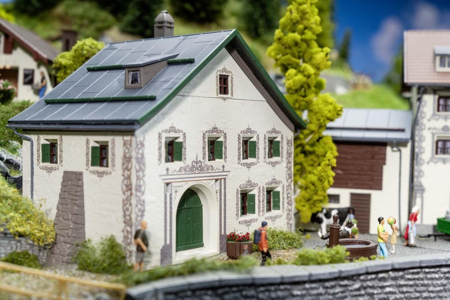 Faller 130662 H0 Bündnerhaus Guarda