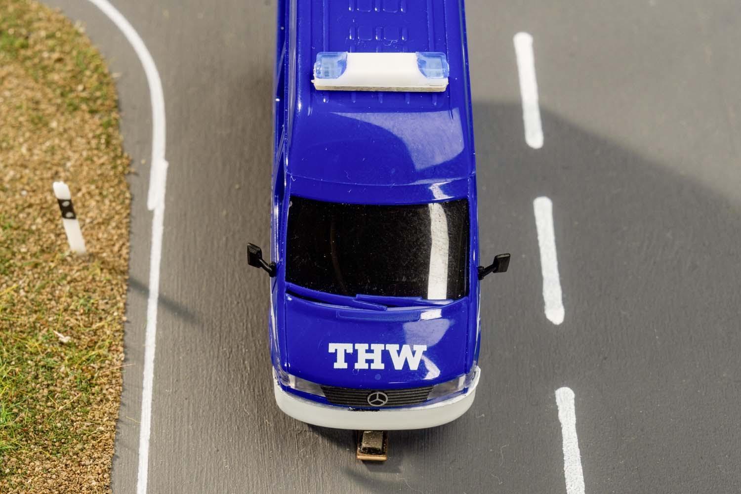 Faller 161430 H0 MB Sprinter THW (Herpa)