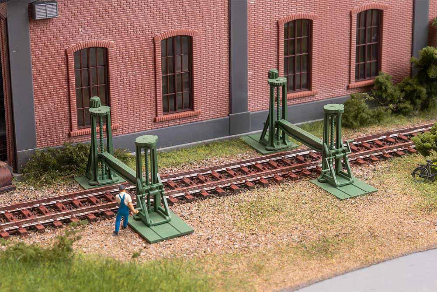 Faller 180002 2 Spindelhebeböcke