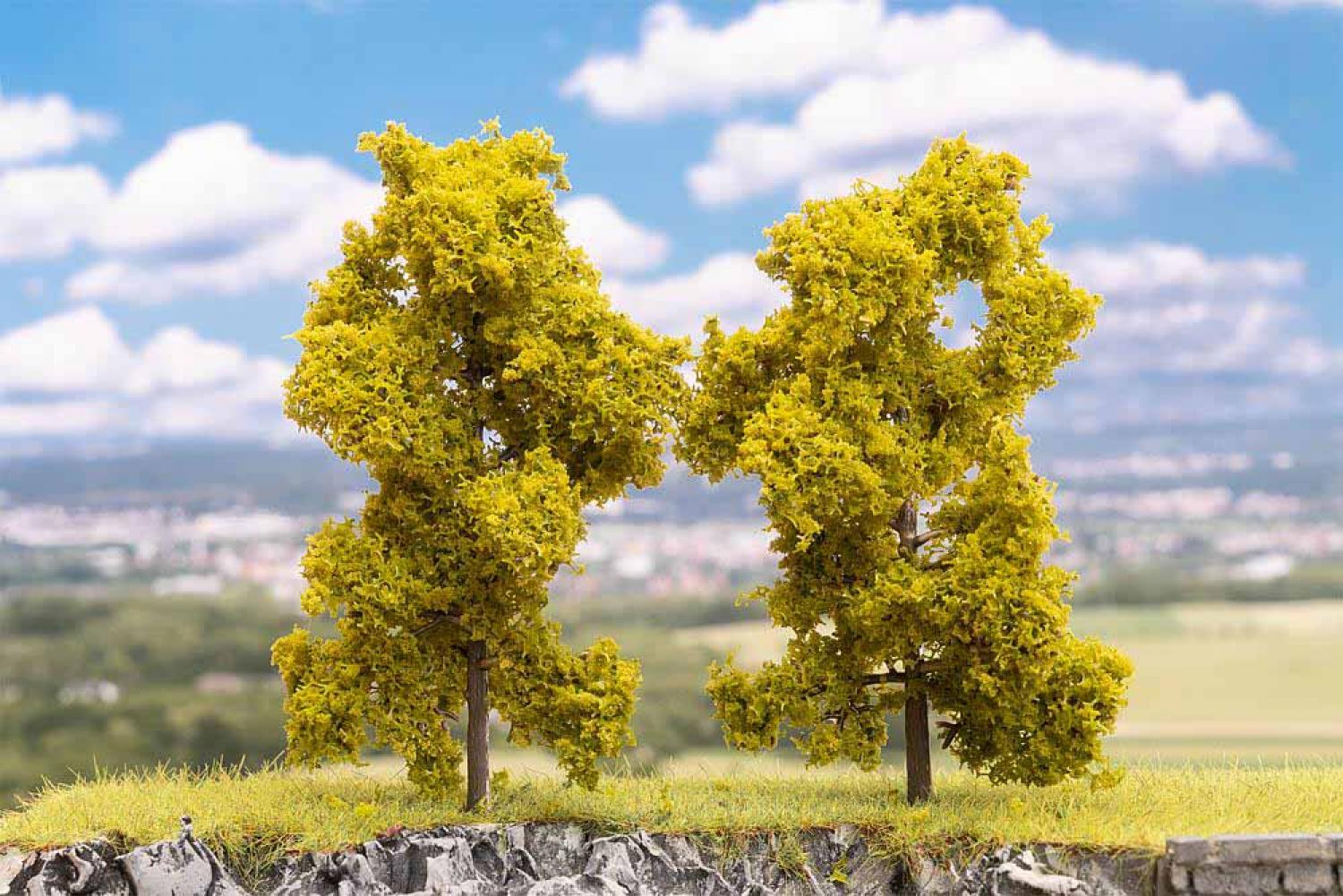 Faller 181579 4 Laubbäume, hellgrün