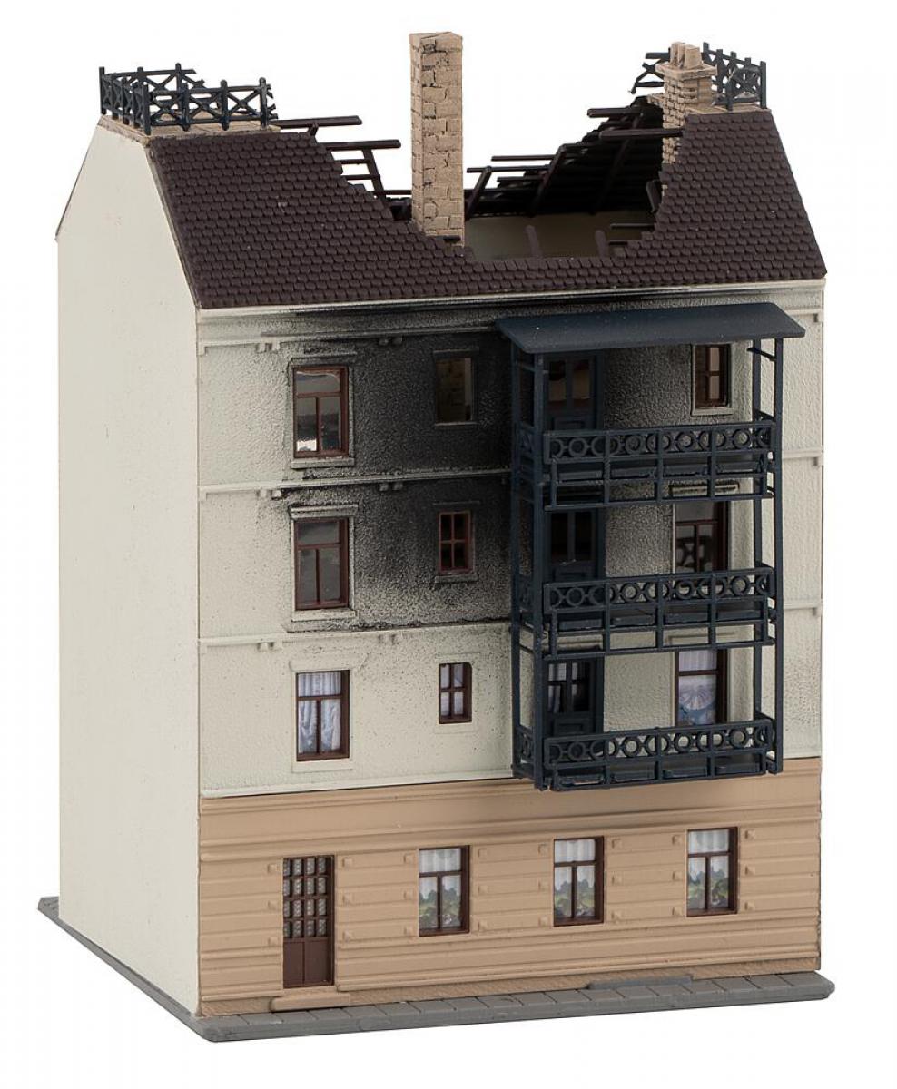 Faller 232326 Brennendes Wohnhaus