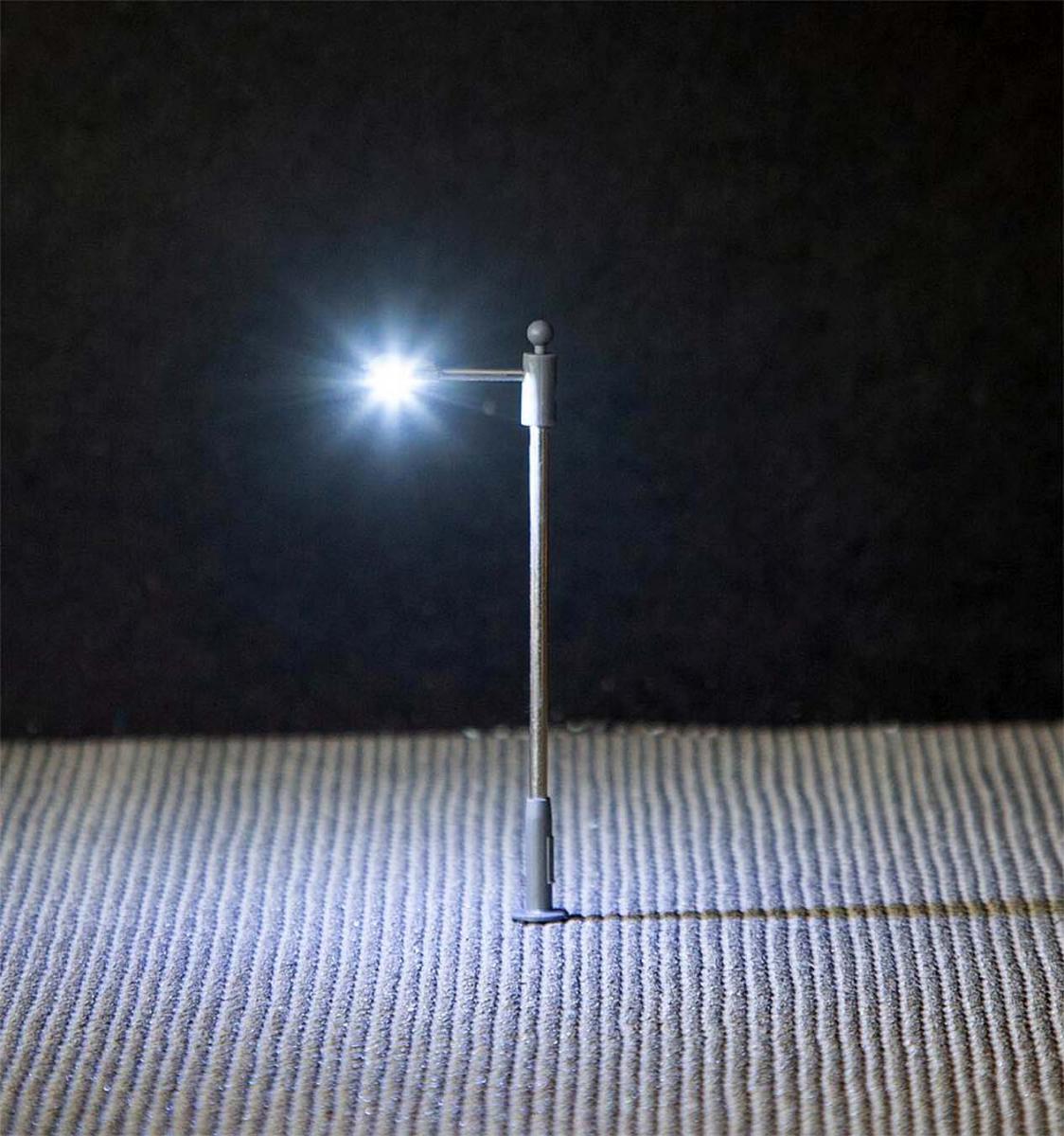 Faller 272122 LED-Straßenbeleuchtungen, Ansatzleuchte, 3 Stü